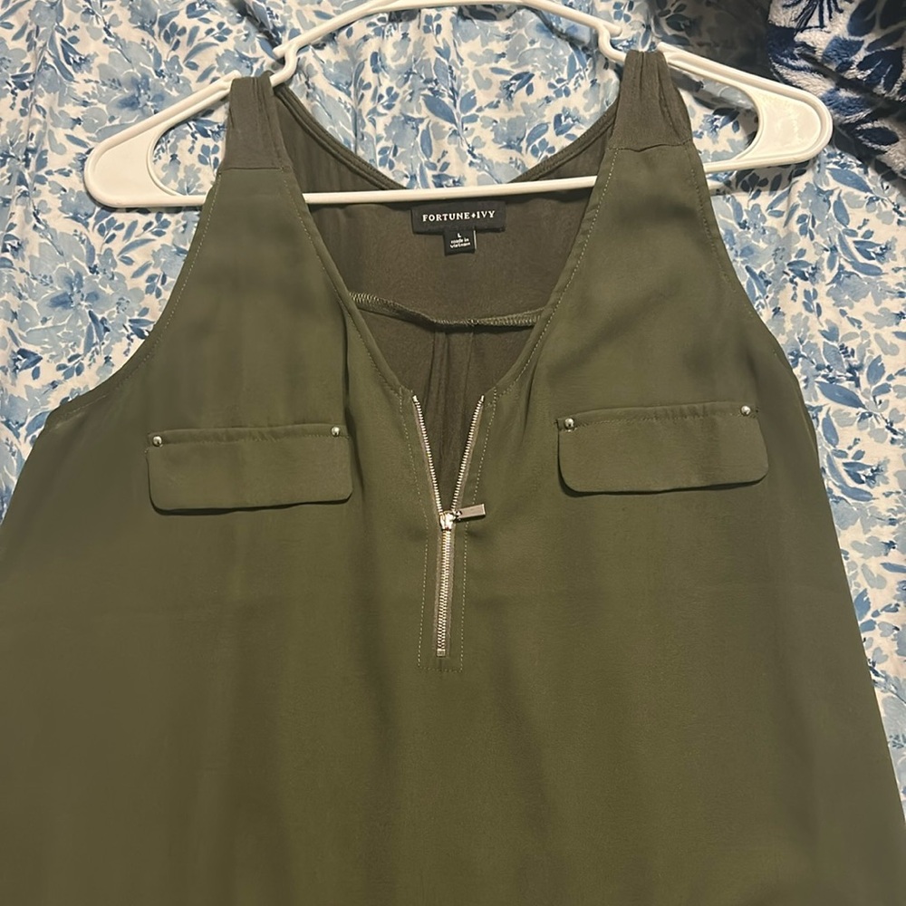 Fortune + Ivy top